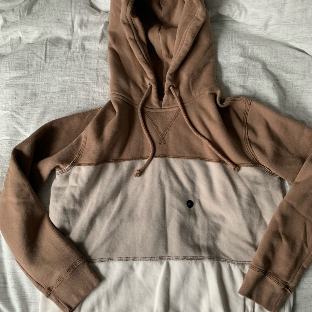 Abercrombie colorblock hoodie- NWT- size medium